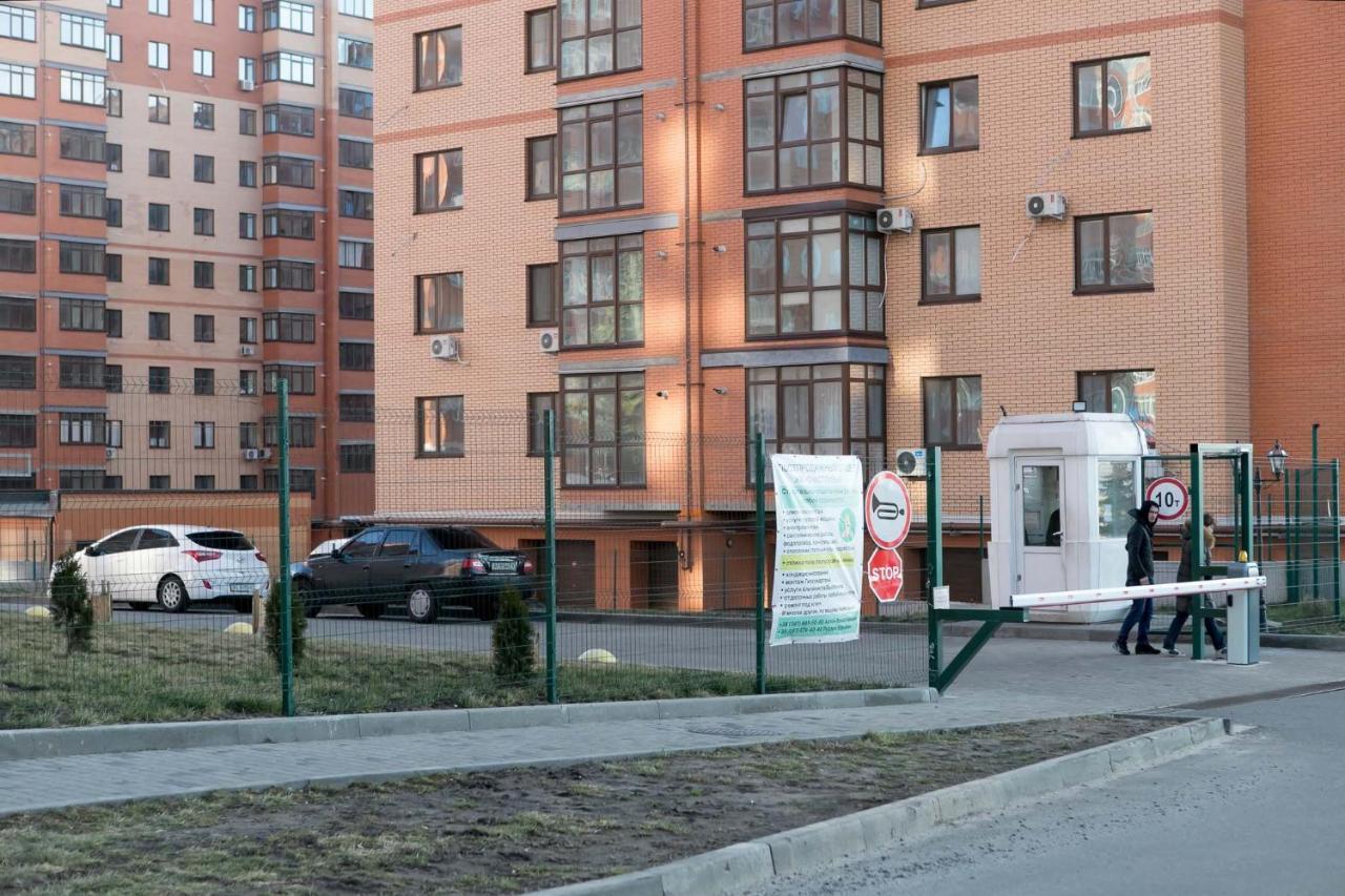第聂伯罗彼得罗夫斯克Просторная Однокомнатная Жк Счастливый公寓 外观 照片